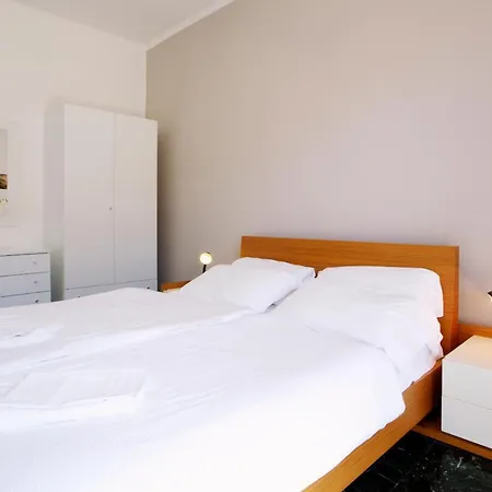 - Riviera Aparthotel 4*