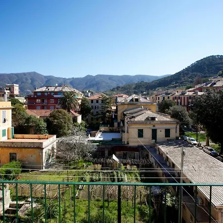 - Riviera Aparthotel Levanto